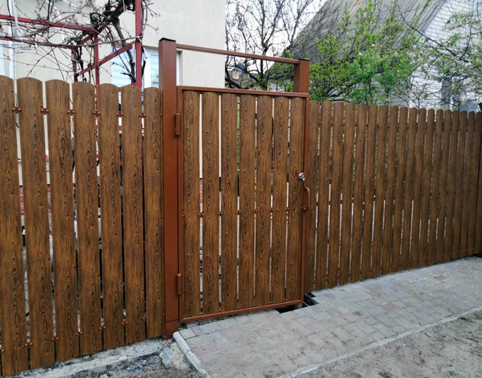 Строительство заборов Киев и Киевская область – забор из профнастила, забор из сетки, забор из штакетника. Гарантия