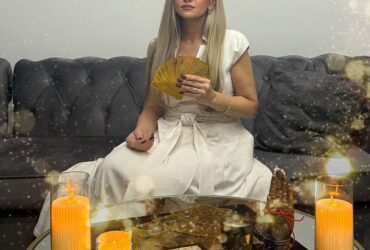 Наталья – таролог с интуитивным подходом и глубокими знаниями астрологии.