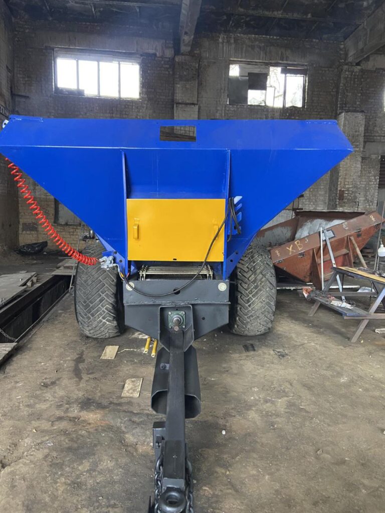 МВУ-6 Машина для внесення мінеральних добрив