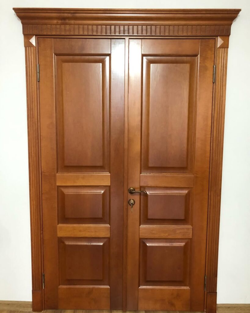 Деревянные двери в Кривом Роге