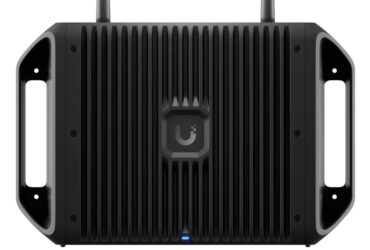 Надежный роутер UniFi Cloud Gateway Industrial 270W